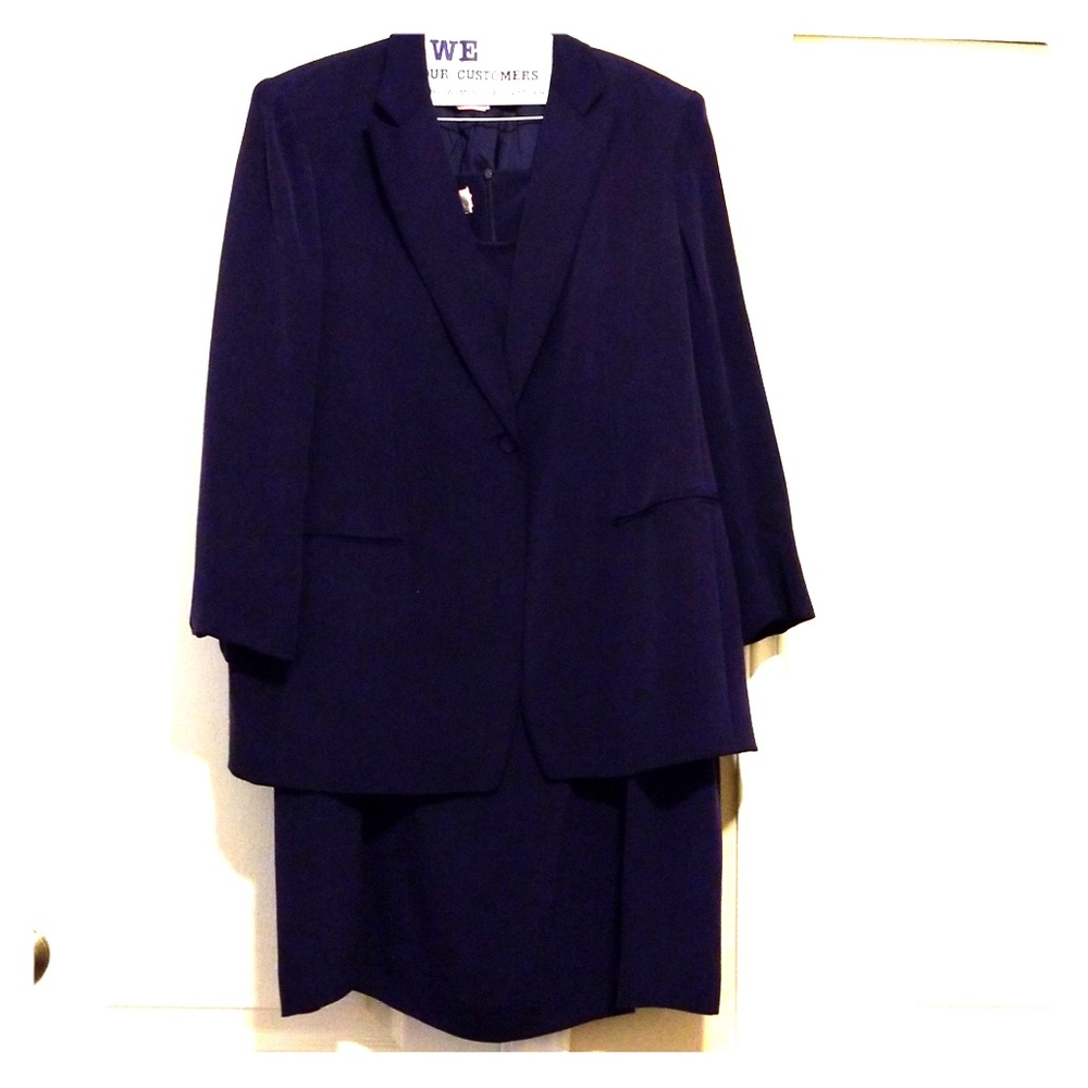 2 piece suit plus size